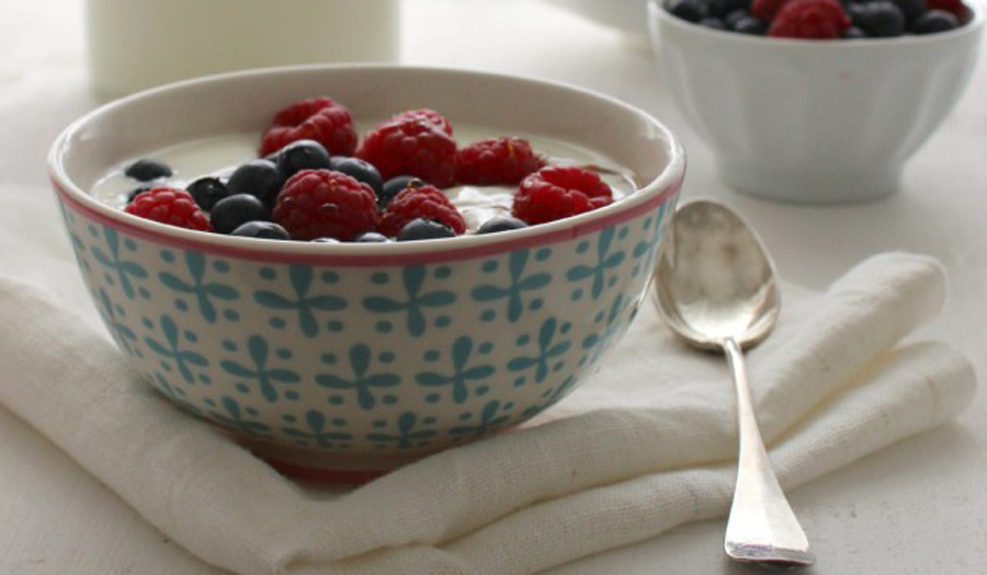 Joghurt mit Beeren